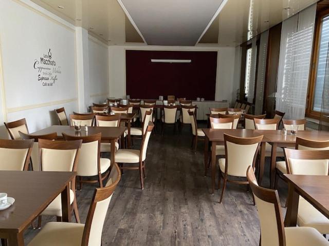 Hotel Poock Haan Extérieur photo