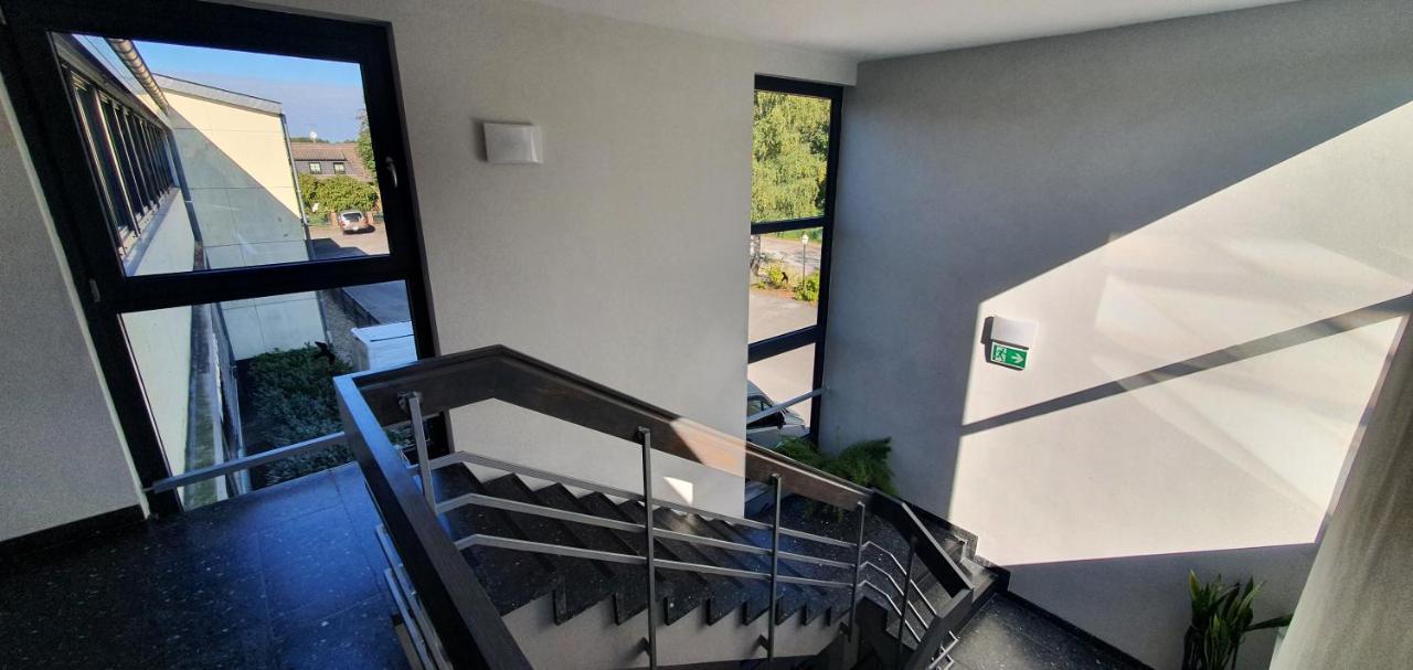 Hotel Poock Haan Extérieur photo